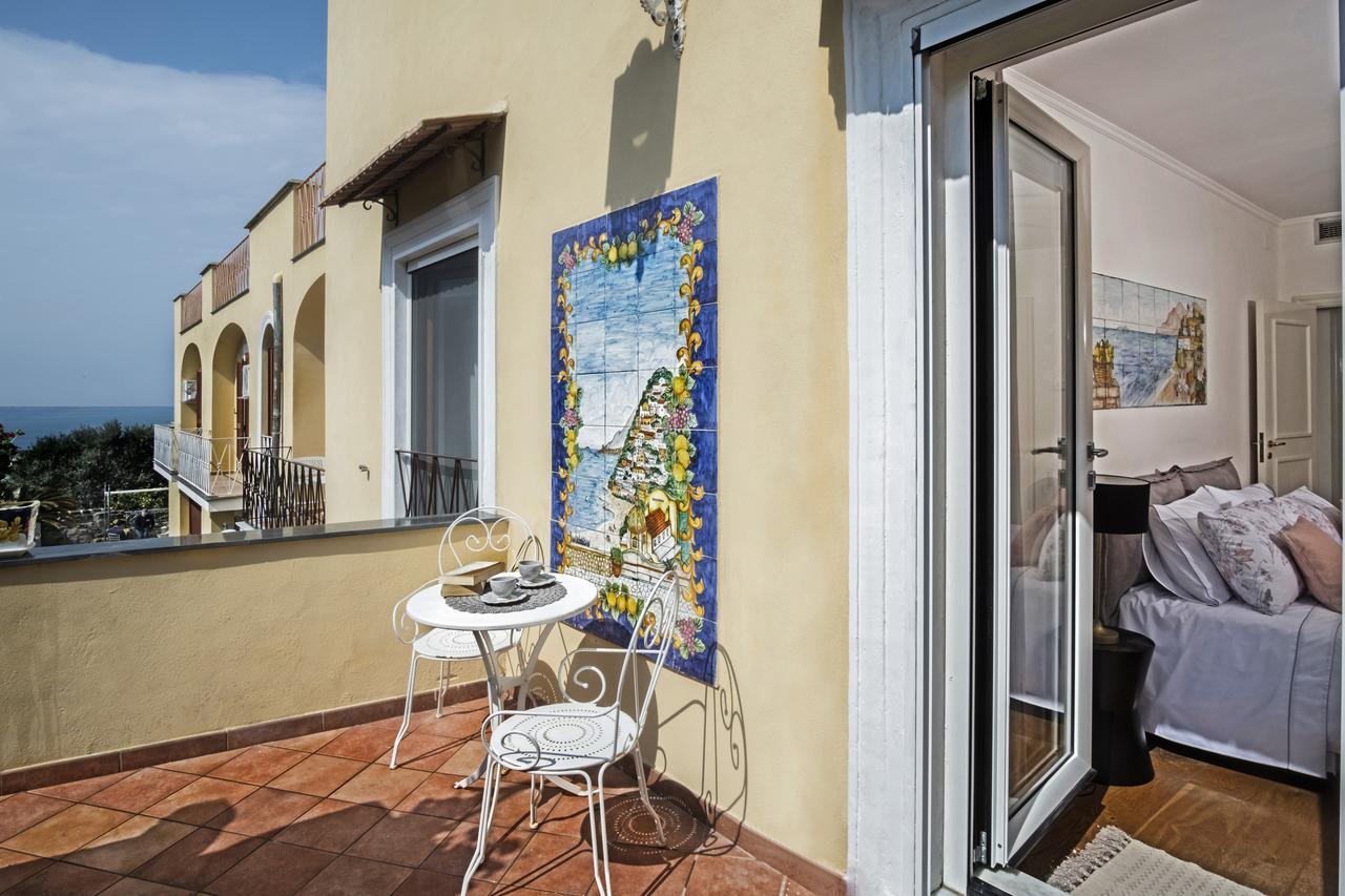Faraglioni Di Sorrento Guesthouse Eksteriør billede